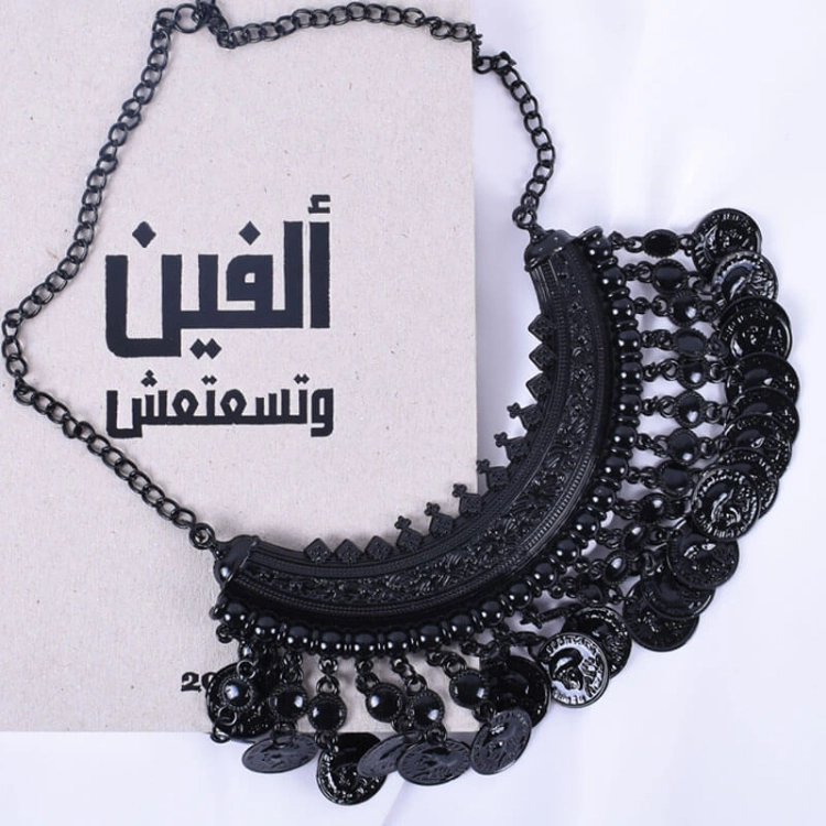 Picture of Black Decorated Vintage Necklace For Women
