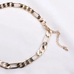 Picture of Golden Bracelet Model 330 For Women