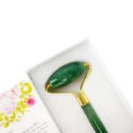 Picture of Green Face Massage Jade Roller