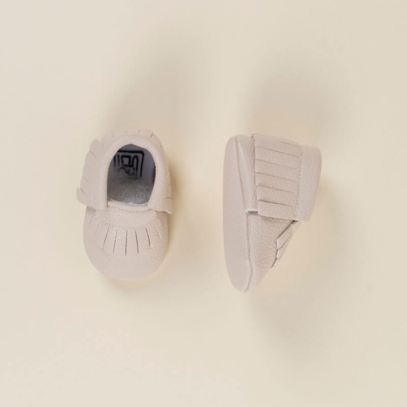 صورة Beige Soft Leather Shoes For Babies (With Name Printing)