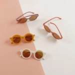 صورة نظارات شمسية بحر التركواز للأطفال