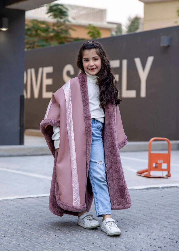 Picture of Pink Cape Winter Furwa FW2022